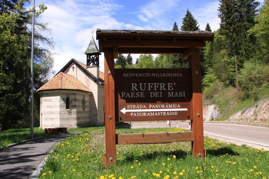 Garni Biancaneve Ruffre-Mendola Экстерьер фото
