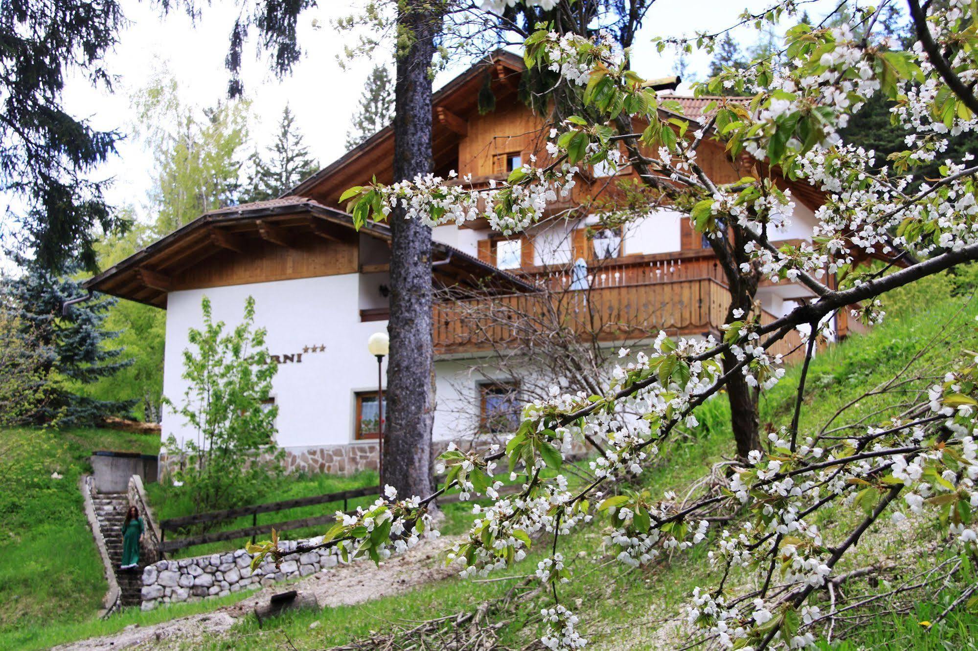 Garni Biancaneve Ruffre-Mendola Экстерьер фото